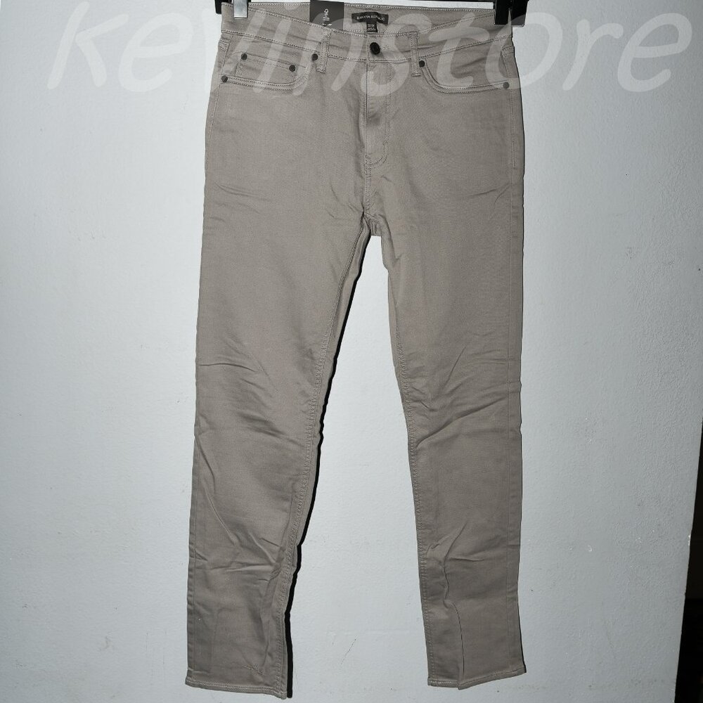 3 pairs Banana Republic Men's 5 Pocket Pants . Price is for 3 - Picture 2 of 16